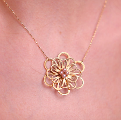 Tangled Flower Pendant - Pink Pearls